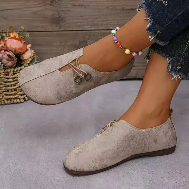 Belle Tessara – Retro-Style Women's Flats